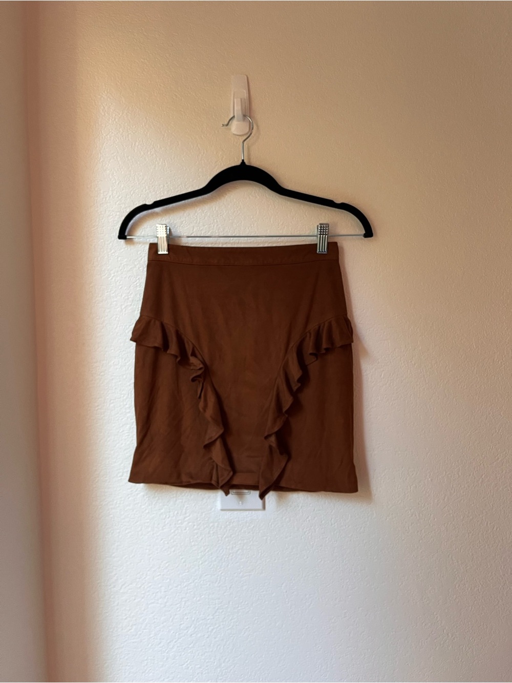 House of CB Chestnut Ruffle-Trim Mini Skirt